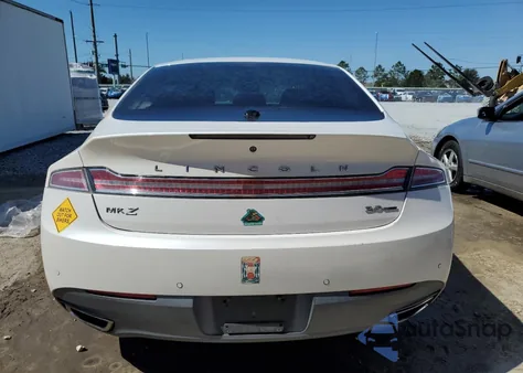 2016 Lincoln Mkz z USA, uszkodzony, nr VIN 3LN6L2G9XGR633788